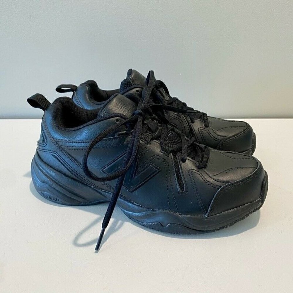 New Balance Womens 608v4 Athletic Shoes Black 8